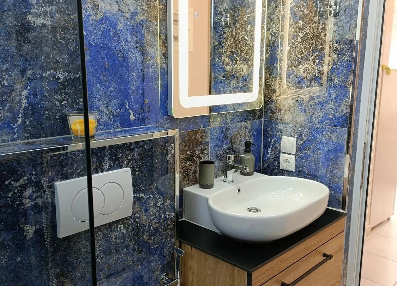 Dajana Apartments كساميل