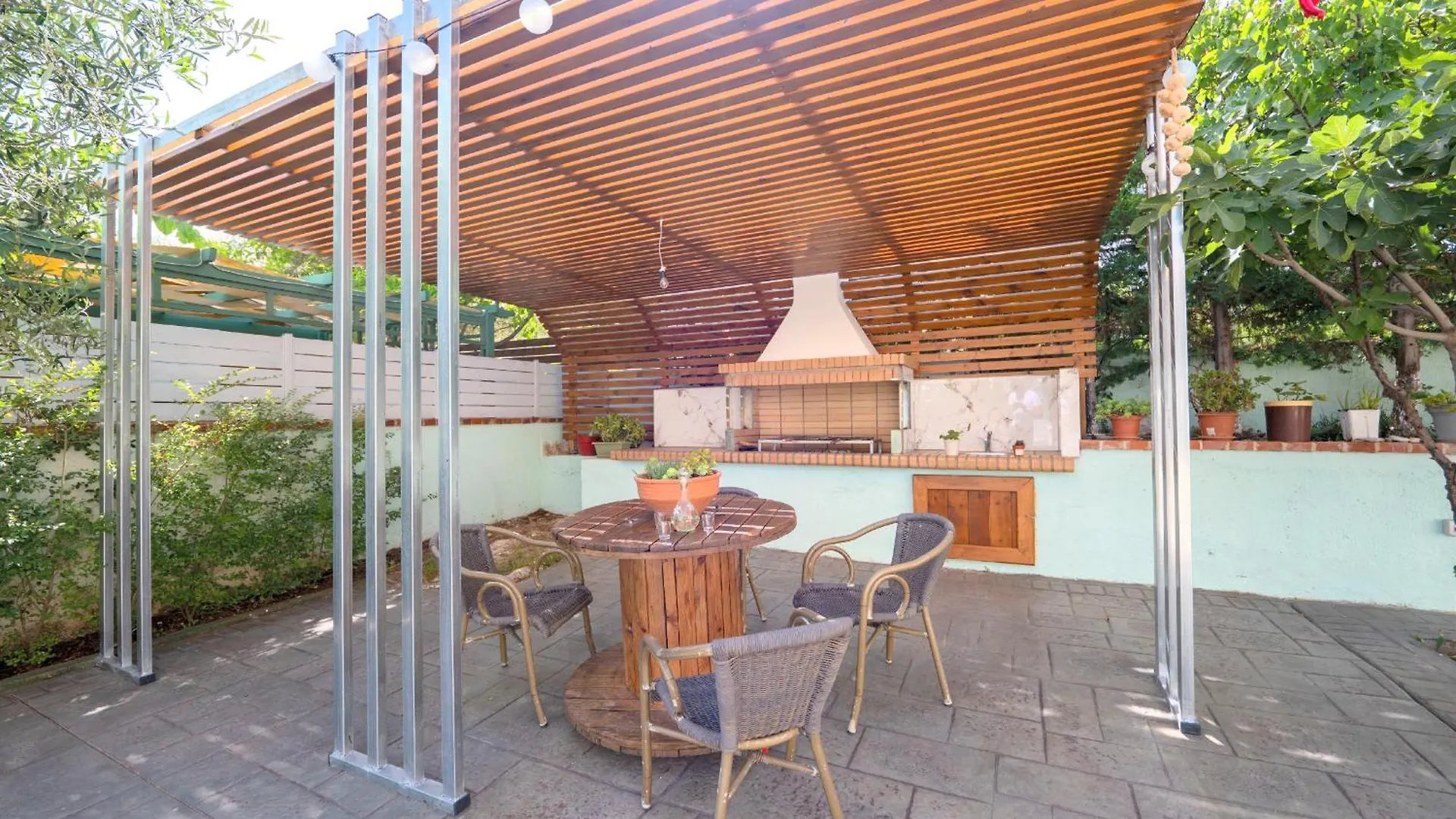 Сasa de vacaciones Dajana Apartments Ksamil